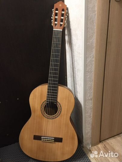Классическая гитара yamaha c40М