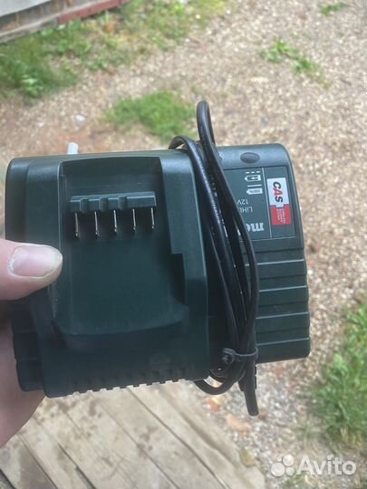 Зарядное устройство Метабо и аккумулятор 18 в 2а
