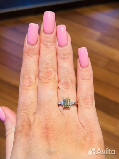 Золотое кольцо с желтым бриллиантом 2 карата GIA