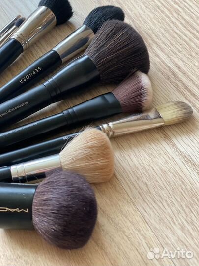 Продам кисти для макияжа