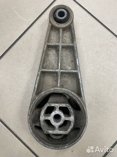 Подушка двигателя chevrolet lacetti