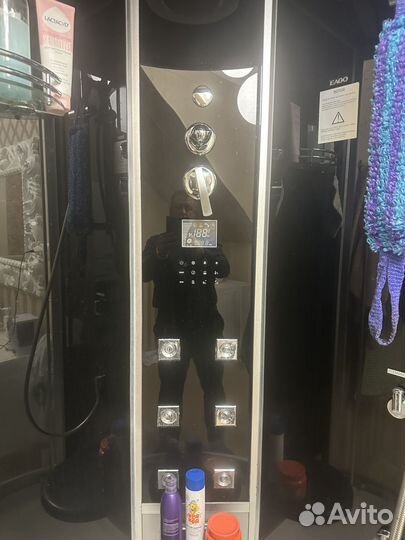 Душевая кабина б/у угловая 100*100