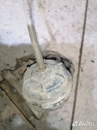 Подушка двигателя правая Honda Accord 4D CD4 F20B