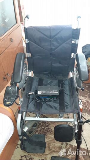 Инвалидная коляска с электроприводом