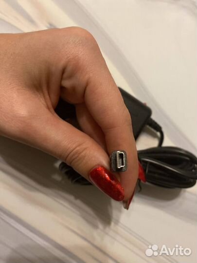 Автомобильная зарядка для регистратора