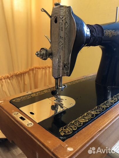 Швейная машинка Подольск 1м 1958г