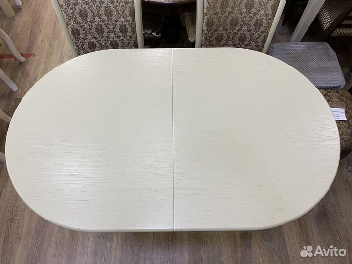 Стол из массива