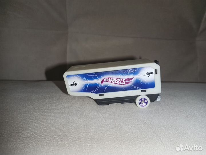 Hot wheels фургон