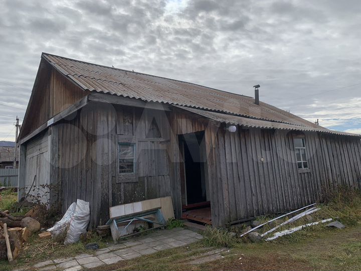 Дом 56 м² на участке 9,5 сот.