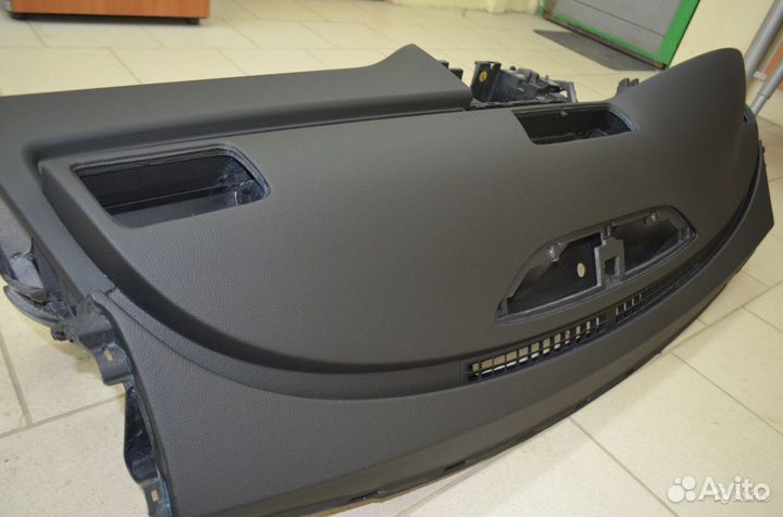 Торпедо панель приборов Фольцваген Пассат Б7