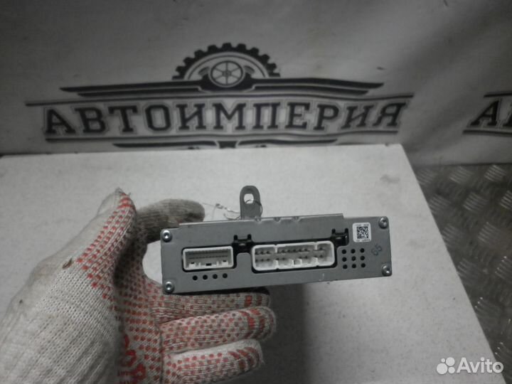 Усилитель звука JBL Toyota Sienna 2 / Сиенна 2