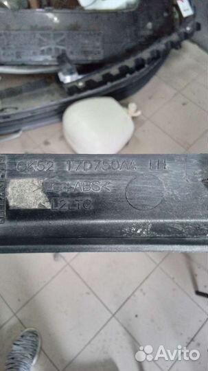 Рендж ровер вог 4