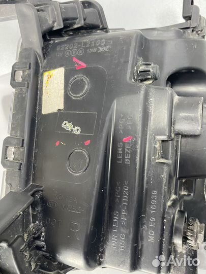 Фара противотуманная передняя правая Kia K5 2020