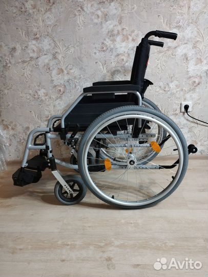Продаю инвалидную коляску Ortonica Life