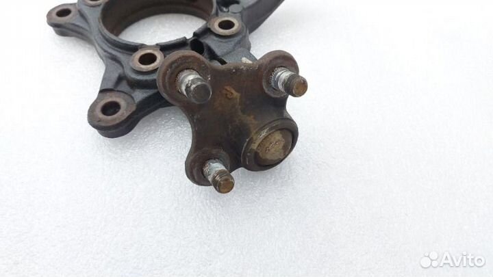 Кулак поворотный передний правый Hyundai Tucson TL