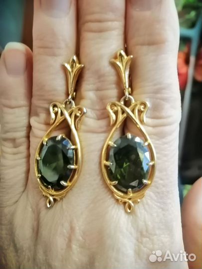 Украшения с натуральными камнями