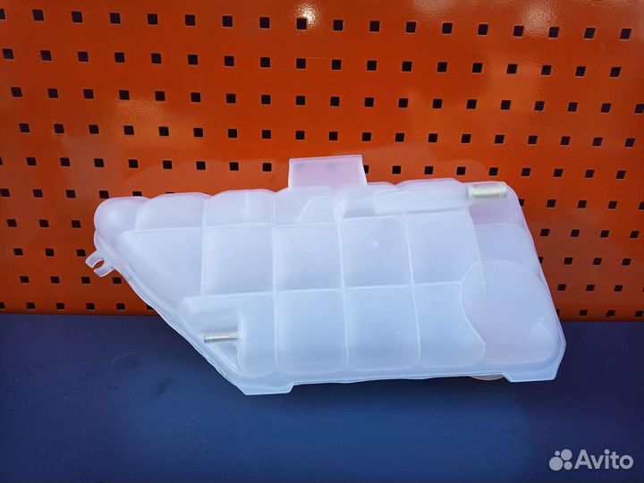 Расширительный бачок Mercedes ml 163