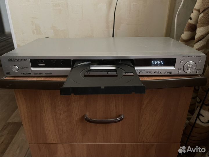 DVD плеер Pioneer DV-400V
