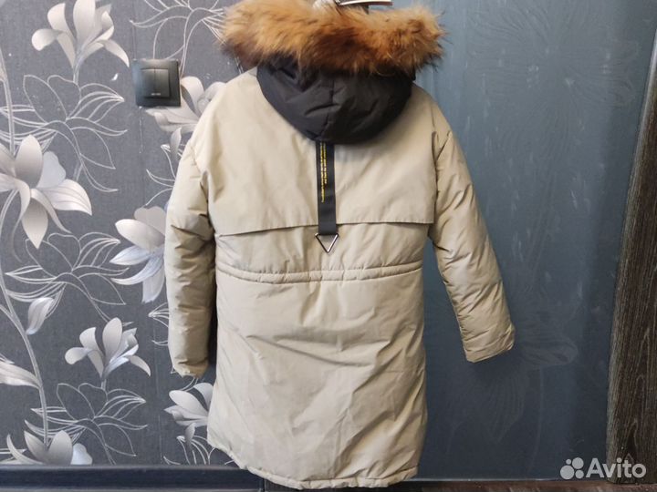 Куртка зимняя на девочку 140