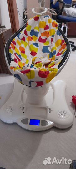 Детские электронные качели 4moms