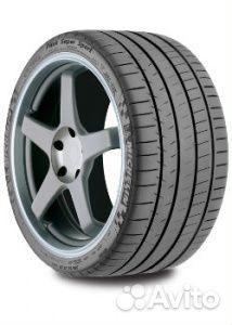 Michelin Pilot Super Sport 285/40 R19 103Y