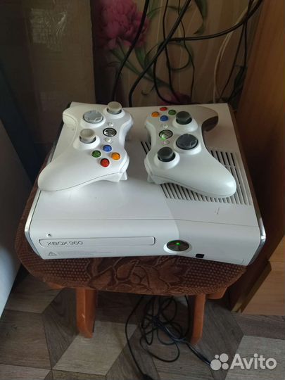 Xbox 360S,White, Freestyle3