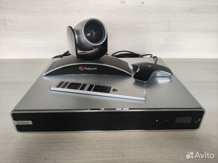 Видеоконференцсвязь Polycom RealPresence Group 700