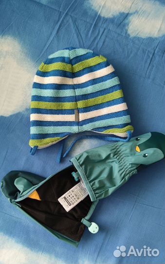 Шапка Lassie 46-48р. и варежки decatlon