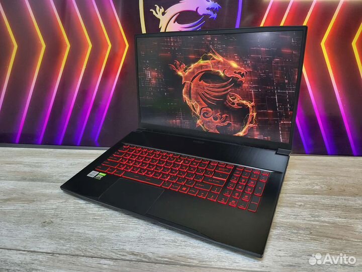 Игровой 17 дюймовый MSI RTX 3050 12 ядер / 16GB