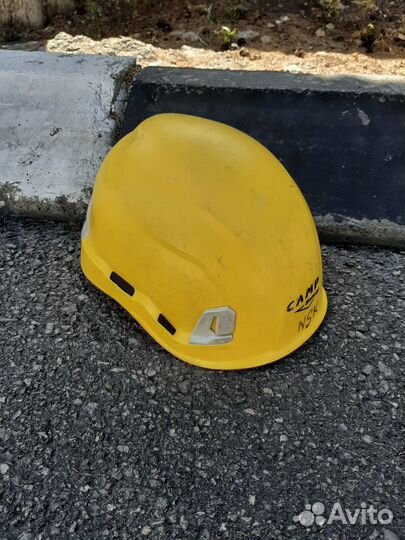 Каска скалолазная альпинистская Camp