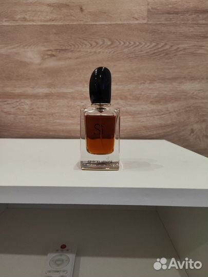 Духи женские Giorgio Armani si