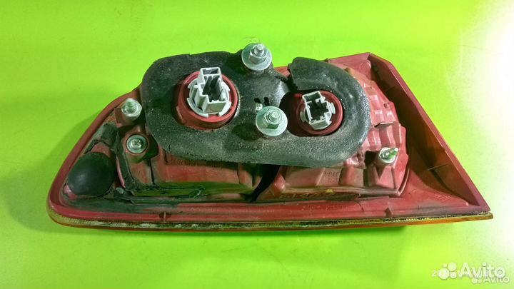 Фонарь внутренний правый для Mitsubishi Lancer 10