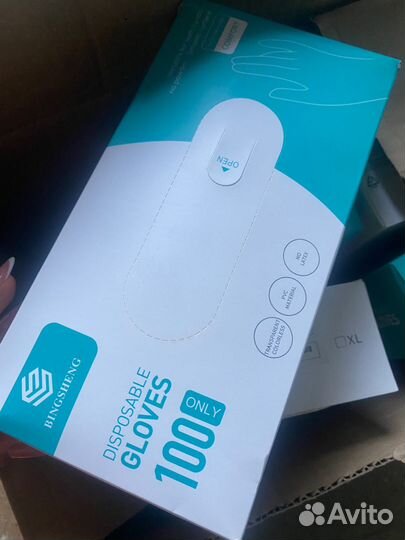 Перчатки виниловые