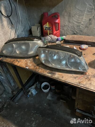 Правая фара kia spectra