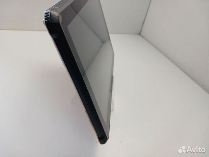 Планшет с SIM-картой BQ 1022L Armor PRO LTE+ 2/16 GB