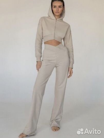 Level44 костюм худи, брюки +шорты