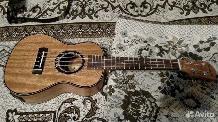 Укулеле сопрано и концерт новые
