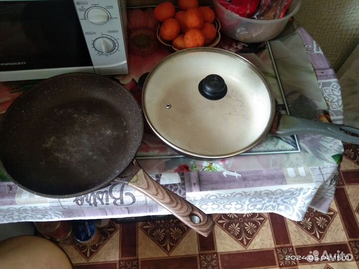 Сковорода с крышкой