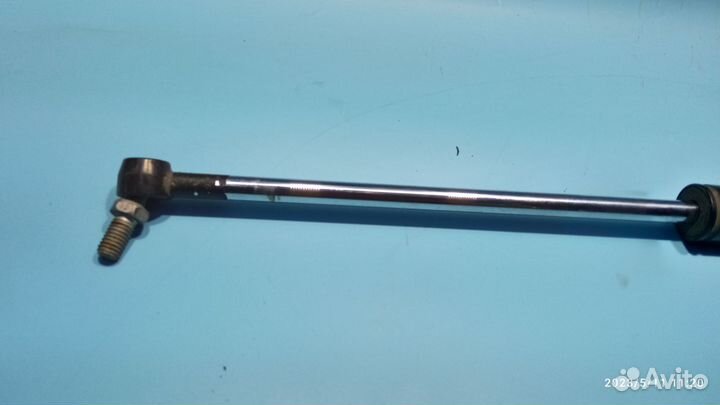 Амортизатор капота для Nissan Cedric Y31