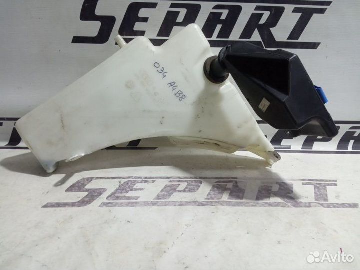 Бачок омывателя Audi A4 B8