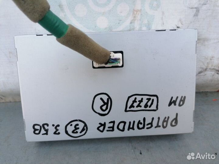 Монитор Nissan Pathfinder R52 3.5 VQ35 2013