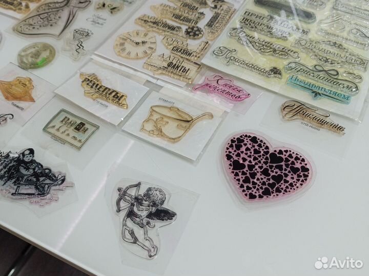 Бронь-Штампы для скрапбукинга + стразы в боксе