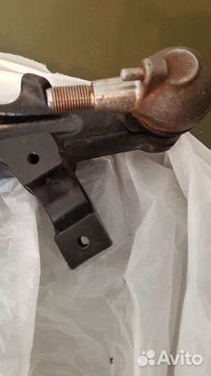 Новый оригинальный рычаг W210 4 matic