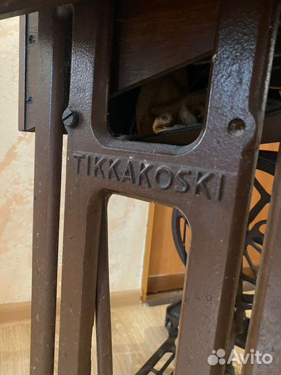 Швейная машинка зингер ножная