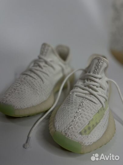 Кроссовки для спорта 36 размер облегченные