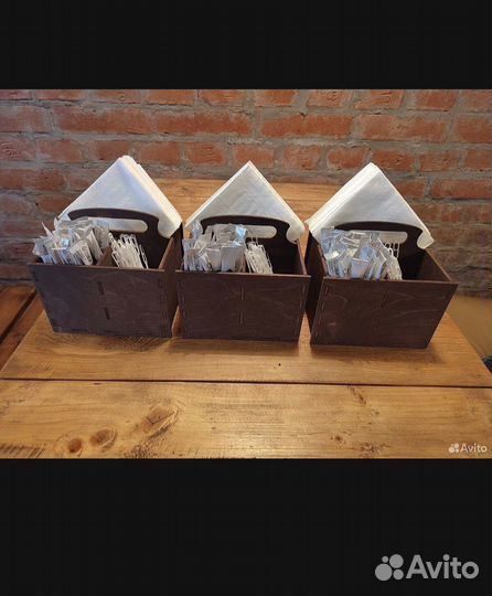 Салфетница/органайзер в наличии