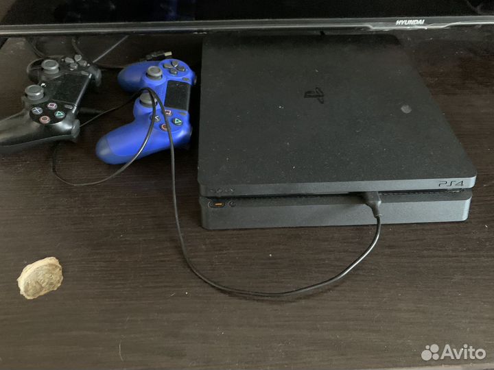 Sony PS4 slim 1tb