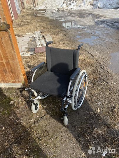 Коляска инвалидная Ottobock