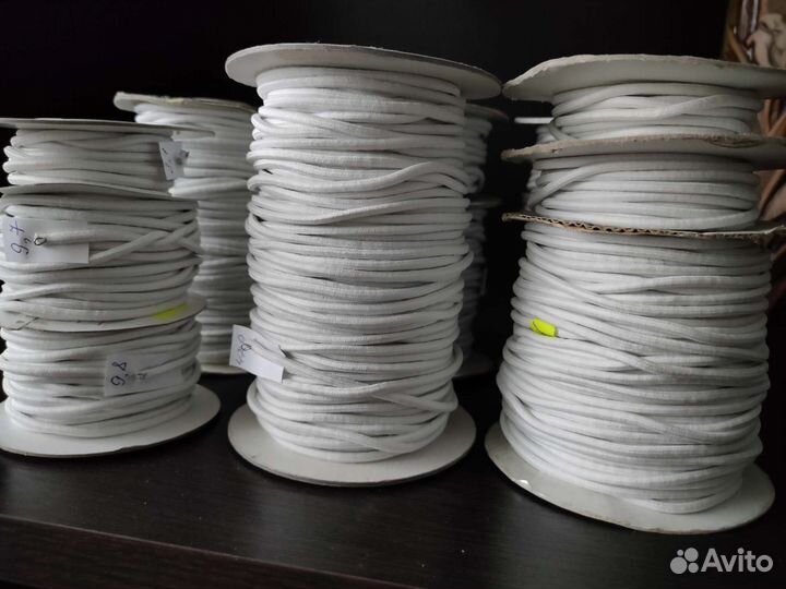 Шляпная резинка белая 4 мм