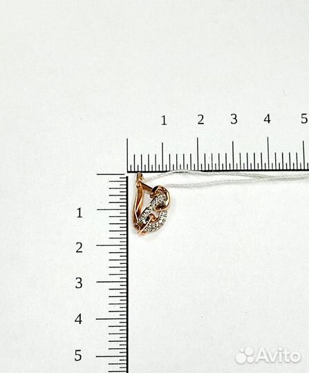 Серьги с синтетическим камнем Золото